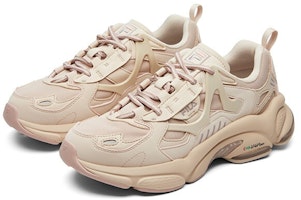 (W) FILA RJV ローカット ランニングシューズ (ライトピンク) T12W111107FPT Lookbook (W) FILA RJV ローカット ランニングシューズ (ライトピンク) T12W111107FPT