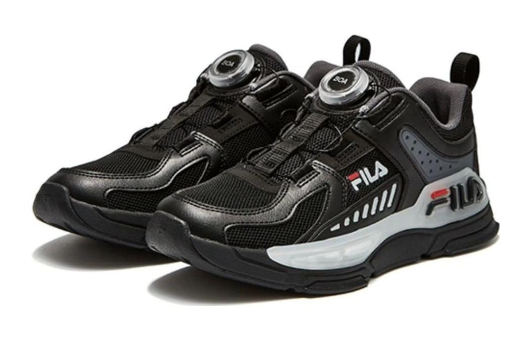 Lookbook (JR) FILA SKY WALKER II Kasut 'Hitam Putih' K15B331104FBS