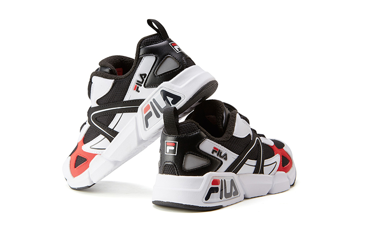Shop (JR) 휠라 스포츠 로우 블랙 화이트 (FILA 로우 블랙/화이트) K15B041156FBW