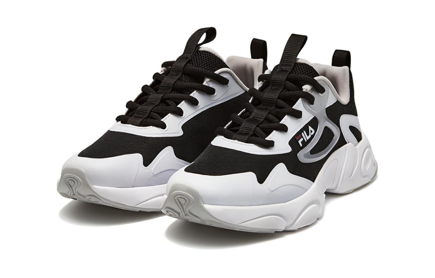 Lookbook (JR) FILA Tracer Kasut Larian Marathon 'Putih Hitam' K15B321103FBW