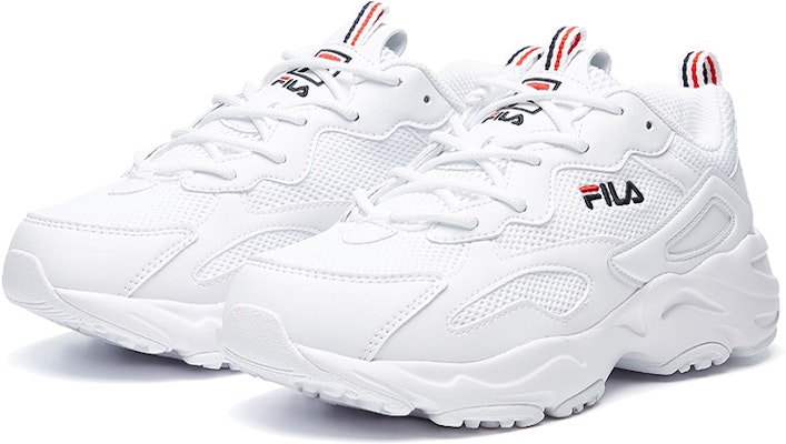 (W) 휠라 트레이서 러닝화 (화이트) F12W021111FAWT Lookbook (W) 휠라 트레이서 러닝화 (화이트) F12W021111FAWT