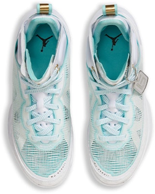 (Youth) Guo Ailun x Air Jordan Air 37 'White Island Green' DX3381-173 Lookbook (Youth) Guo Ailun x Air Jordan Air 37 'White Island Green' DX3381-173