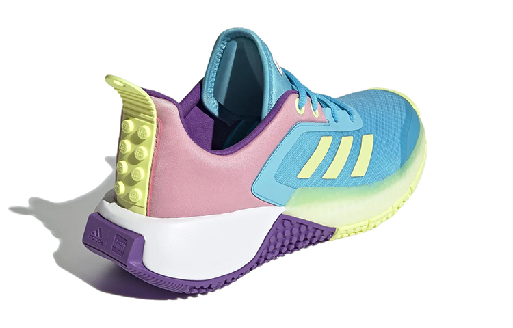 Shop 大童 Lego x adidas Sport J 舒適耐磨跑步鞋 藍粉