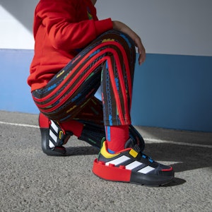 (青少年) LEGO x adidas 科技跑鞋 EL '震撼藍紅' HP5877 Order (青少年) LEGO x adidas 科技跑鞋 EL '震撼藍紅' HP5877