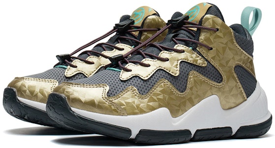 (JR) 李寧バスケシューズ ロー "黒金" (Rīningu basukeshu-zu rō "Kurogane") YKBS088-1 Lookbook (JR) 李寧バスケシューズ ロー "黒金" (Rīningu basukeshu-zu rō "Kurogane") YKBS088-1