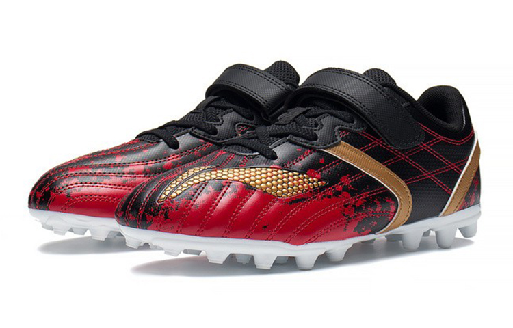 Lookbook (JR) Li-Ning Chase Low 'Hitam Emas' YKGS006-3