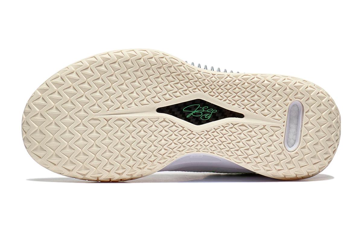Sizing (Youth) Li-Ning Jimmy Butler 1 'White Beige' YKBT020-1