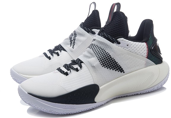 (JR) Li-Ning Sonic 9 'Putih Hitam' ABPR031-1 Lookbook (JR) Li-Ning Sonic 9 'Putih Hitam' ABPR031-1