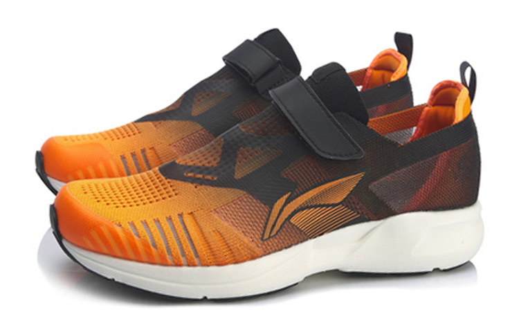 Lookbook (JR) Li-Ning Superlight XVI 'Hitam Jingga' YKFP022-7
