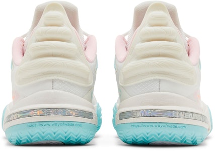 (JR) Li-Ning Wade All City 11 V2 'Amor de Familia' ABPT067-2 Details for (JR) Li-Ning Wade All City 11 V2 'Amor de Familia' ABPT067-2