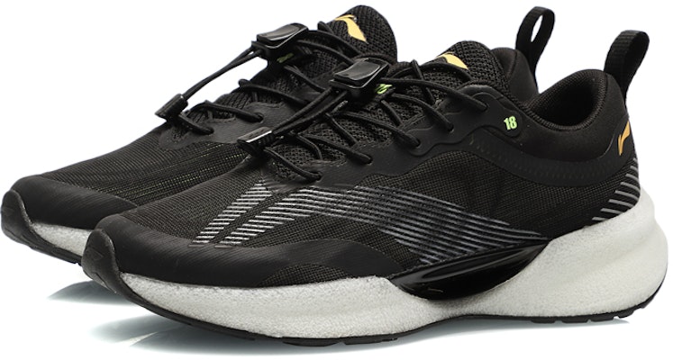 (JR) Li-Ning Super Light XVIII 'Hitam Putih' YKFR046-7 Lookbook (JR) Li-Ning Super Light XVIII 'Hitam Putih' YKFR046-7