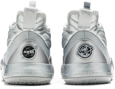 (JR) NASA x Nike PG 3 '50º Aniversario' Sneakers CI8973-001 Details for (JR) NASA x Nike PG 3 '50º Aniversario' Sneakers CI8973-001
