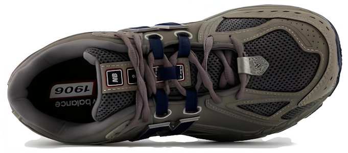 大童 New Balance 耐磨透氣 兒童休閒鞋 灰色 Lookbook 大童 New Balance 耐磨透氣 兒童休閒鞋 灰色