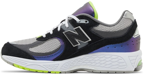 (JR) New Balance 2002R 大童限量款 '紫黑' GC2002HI Lookbook (JR) New Balance 2002R 大童限量款 '紫黑' GC2002HI