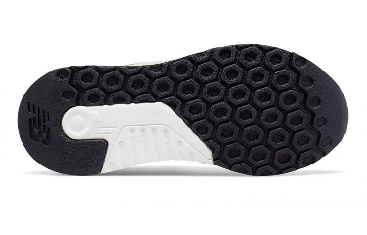Shop 大童 New Balance 247 經典款 防滑透氣 低筒運動跑步鞋 白色