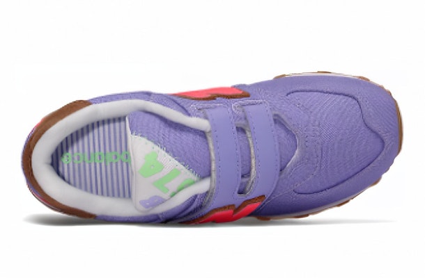(JR) New Balance 574 'Ungu Jingga' YV574TA Lookbook (JR) New Balance 574 'Ungu Jingga' YV574TA