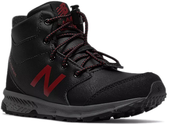 (JR) New Balance Serie 800 Corto Medio 'Negro Carbón' YT800BS2 Lookbook (JR) New Balance Serie 800 Corto Medio 'Negro Carbón' YT800BS2