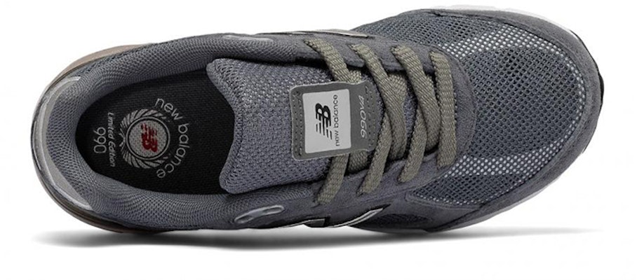 (JR) New Balance 990 v4 'Gris Reflectante' KL990L2G Lookbook (JR) New Balance 990 v4 'Gris Reflectante' KL990L2G