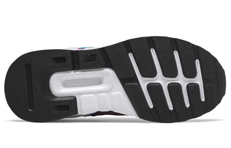 Shop 大童 New Balance 997 運動鞋 黑白灰