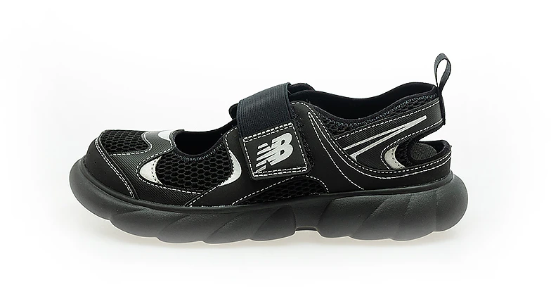 women-new-balance-jordan-230-retro-sneakers-plain-black-noodles-g23022-s
