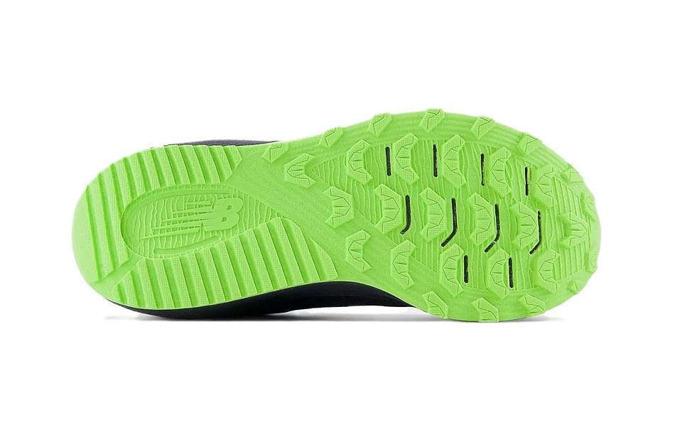 Shop （青少年）New Balance DynaSoft Nitrel v5 彈性鞋帶「天然靛藍像素綠」PANTRLB5