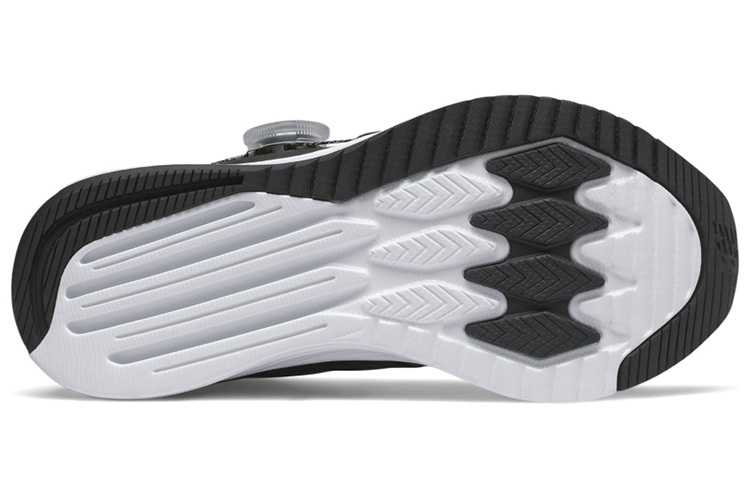 Shop (JR) New Balance FuelCore Reveal ''Schwarz'' GKRVLCT2