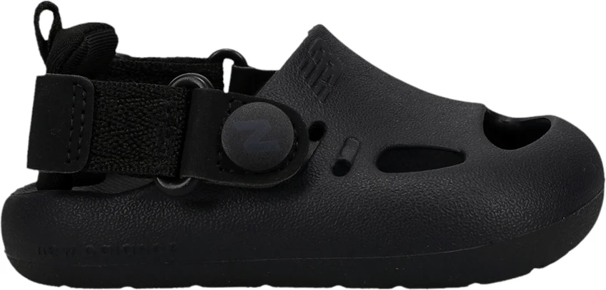 youth-new-balance-k8811-sandal-big-kid-black-syclga-1-m