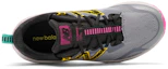 Lookbook 兒童 New Balance Nitrel v4 灰粉