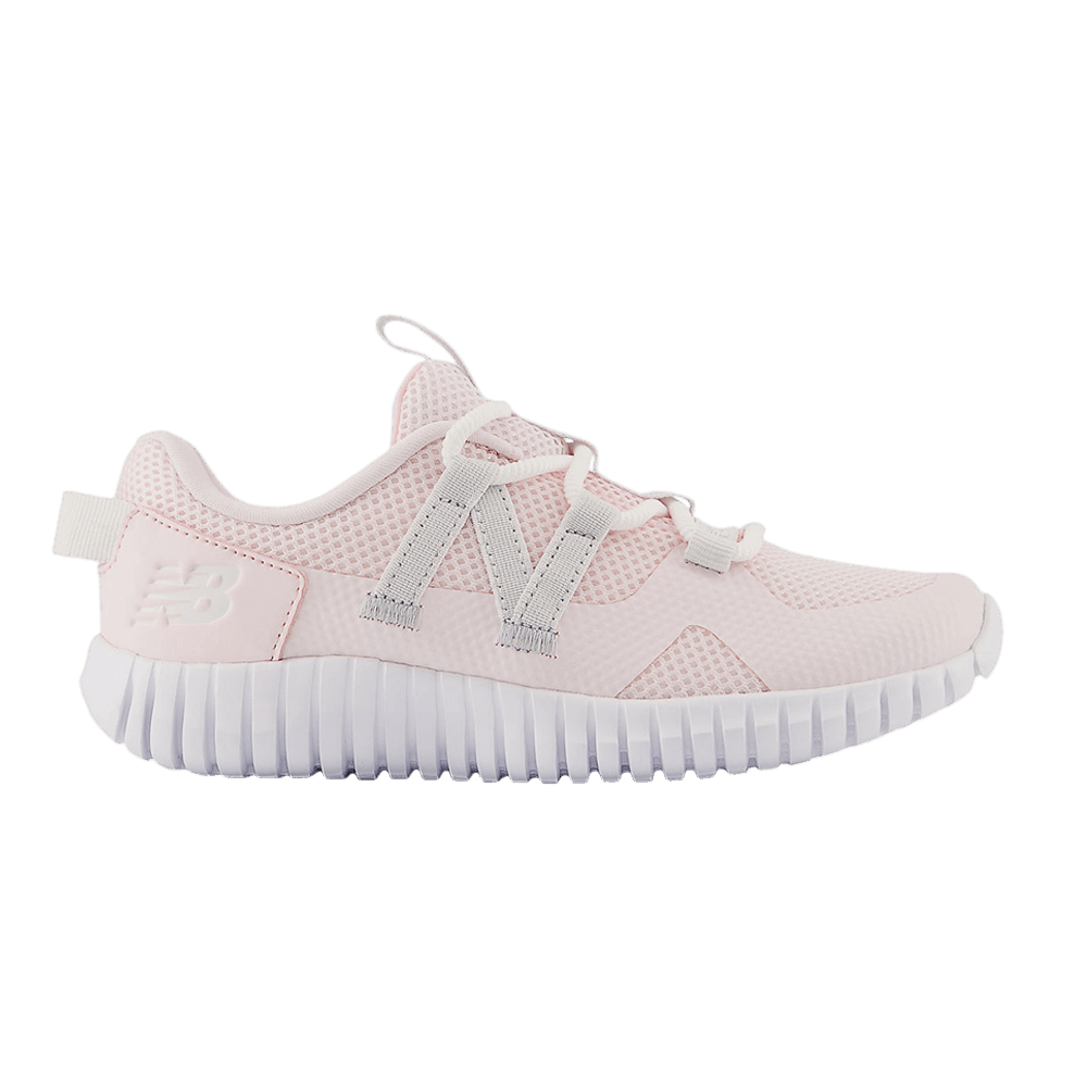 Buy (JR) New Balance Playgruv v2 Bungee Wide 'Shell Pink' Wanita PTPGRVAE-W