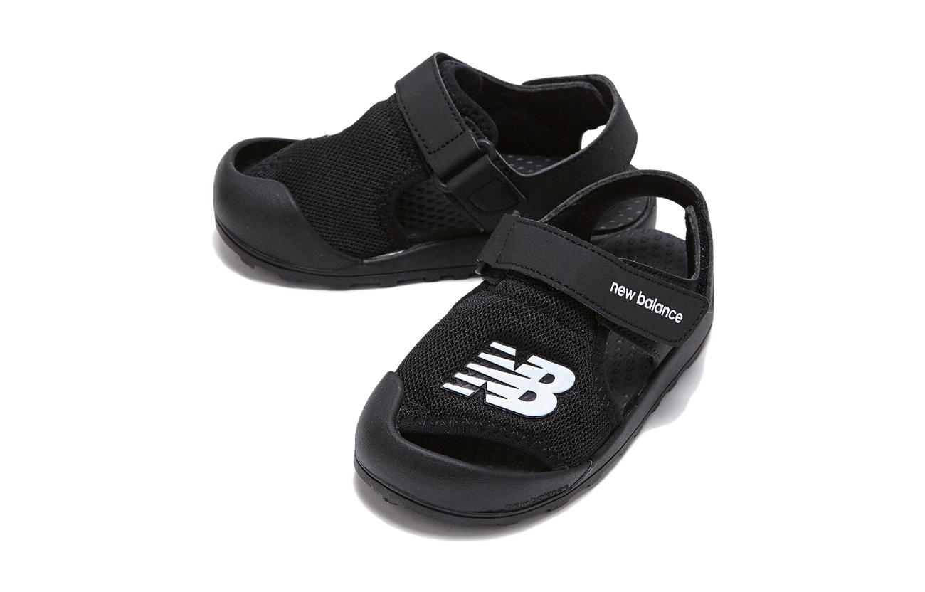 Lookbook (JR) Sandales New Balance ''Noir Blanc''. NKPMDS235B