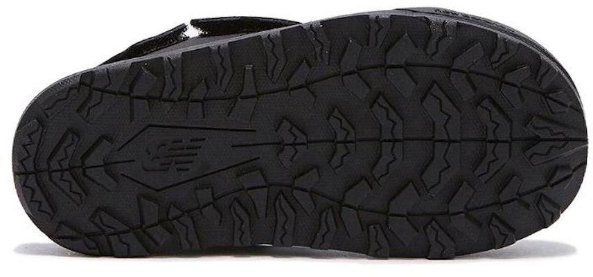 (JR) New Balance Sandal 'Hitam Putih' NKPMDS235B Details for (JR) New Balance Sandal 'Hitam Putih' NKPMDS235B