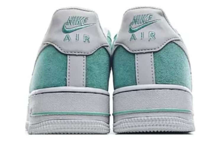 Shop (JR) Nike Air Force 1 'Verde Isla' 596728-301