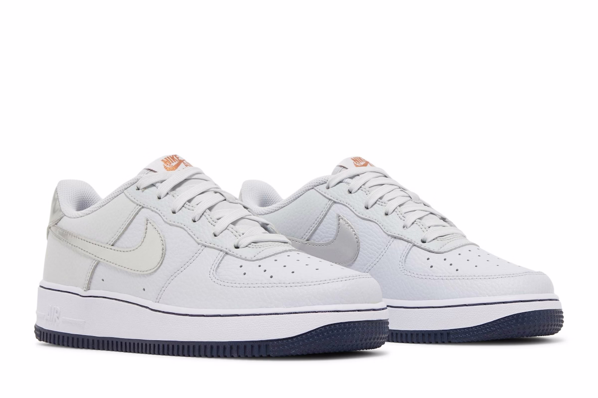 (Youth) Nike Air Force 1 'Pure Platinum Barely Grape' CT3839-004