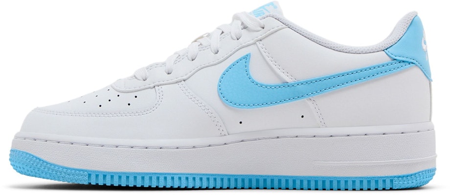 (JR) Nike Air Force 1 'Blanco Azul Acuario' FV5948-107 Lookbook (JR) Nike Air Force 1 'Blanco Azul Acuario' FV5948-107