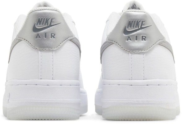 (Youth) Nike Air Force 1 'White Football Grey' FV3981-100 Details for (Youth) Nike Air Force 1 'White Football Grey' FV3981-100