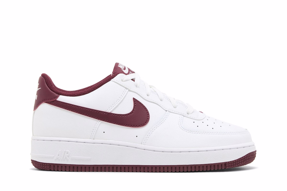 (Youth) Nike Air Force 1 'White Team Red' FV5948-105