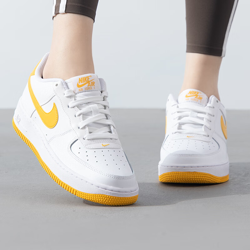 Order (JR) Nike Air Force 1 'Putih University Gold' FV5948-109