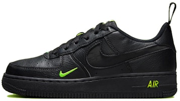 (Youth) Nike Air Force 1 Low 'Black Volt' FV7020-001 (Youth) Nike Air Force 1 Low 'Black Volt' FV7020-001
