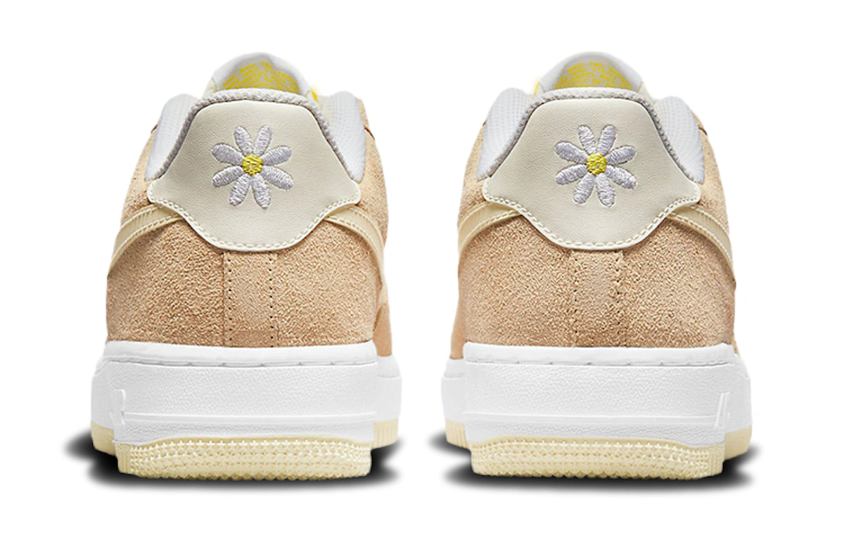 (Youth) Nike Air Force 1 Low 'Lemon Drop' DM9476-700