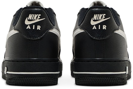 (JR) 耐吉空軍一號低筒「幻影」版鞋款 HV6359-001 Details for (JR) 耐吉空軍一號低筒「幻影」版鞋款 HV6359-001