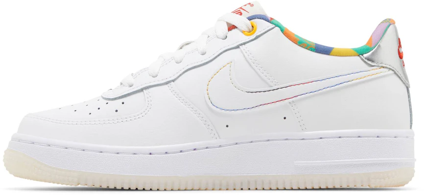 (JR) ナイキ エアフォース 1 '07 プリント (Nike Eāfōsu Wan '07 Purinto) FN8912-111 Lookbook (JR) ナイキ エアフォース 1 '07 プリント (Nike Eāfōsu Wan '07 Purinto) FN8912-111