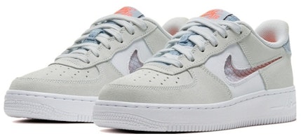 (JR) Nike Air Force 1 Low 'Putih Transparent Swoosh' CJ4093-001 Lookbook (JR) Nike Air Force 1 Low 'Putih Transparent Swoosh' CJ4093-001