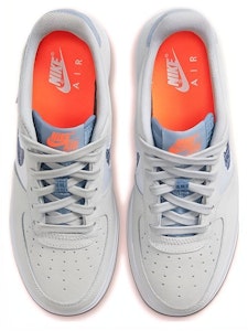 (JR) 나이키 에어포스 1 로우 '투명 스우시' CJ4093-001 Shop (JR) 나이키 에어포스 1 로우 '투명 스우시' CJ4093-001