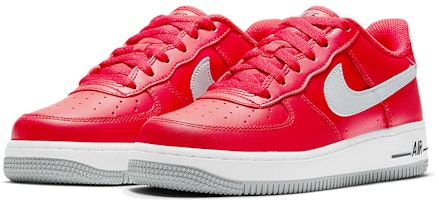 Nike Air Force 1 低筒 板鞋 GS 白灰紅 Lookbook Nike Air Force 1 低筒 板鞋 GS 白灰紅