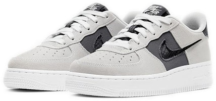 (JR) 나이키 에어 포스 1 로우 '화이트 아이언 그레이' CJ4093-100 Lookbook (JR) 나이키 에어 포스 1 로우 '화이트 아이언 그레이' CJ4093-100