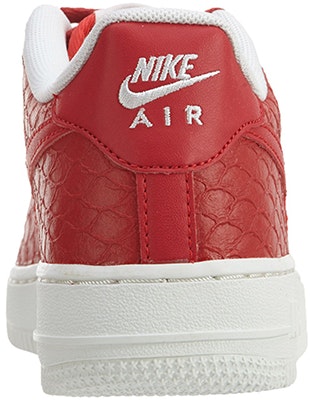 Nike Air Force 1 Low 休閒 透氣輕便平衡 低筒 板鞋 GS 紅色 Shop Nike Air Force 1 Low 休閒 透氣輕便平衡 低筒 板鞋 GS 紅色