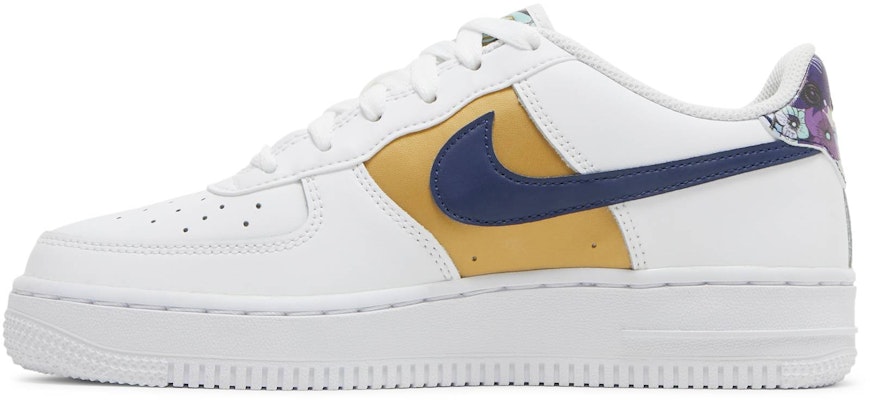 (JR) Nike Air Force 1 Low LV8 'Putih Floral' DM3089-100 Lookbook (JR) Nike Air Force 1 Low LV8 'Putih Floral' DM3089-100
