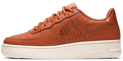 (JR) 耐克空军一号低帮绣花版 AV0750-200 Buy (JR) 耐克空军一号低帮绣花版 AV0750-200