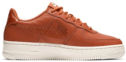 (JR) 耐克空军一号低帮绣花版 AV0750-200 Order (JR) 耐克空军一号低帮绣花版 AV0750-200