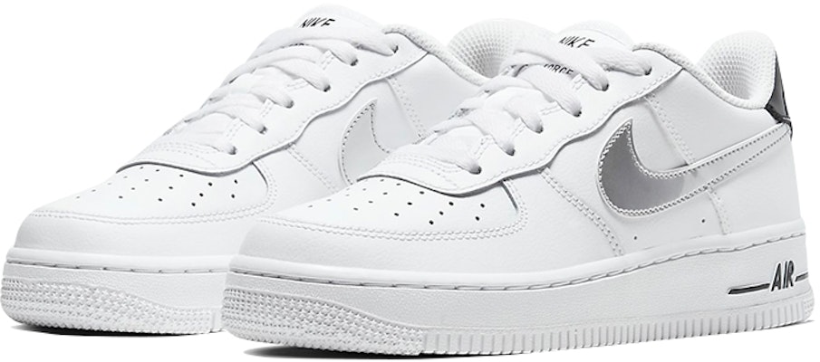 (JR) ナイキ エアフォース1 '07 白黒メタリックシルバー CZ4206-100 Lookbook (JR) ナイキ エアフォース1 '07 白黒メタリックシルバー CZ4206-100
